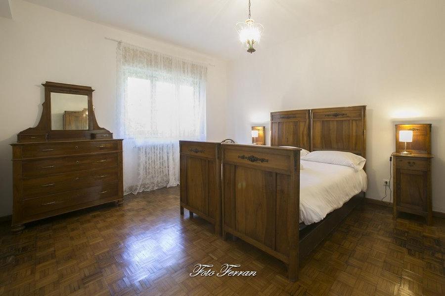 Willa Casa Vacanze Gli Ulivi Del Lago Sale Marasino Zewnętrze zdjęcie